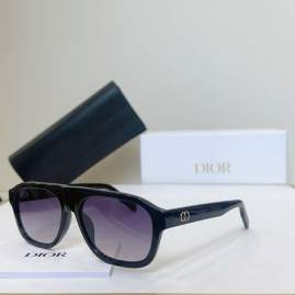 Picture of Dior Sunglasses _SKUfw76770523fw